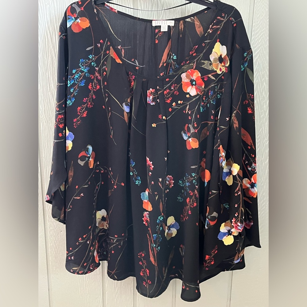 Spense Woman Floral Women's Top